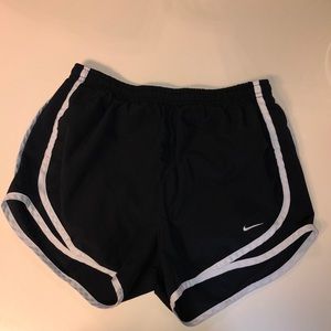 Black and white nike tempo running shorts